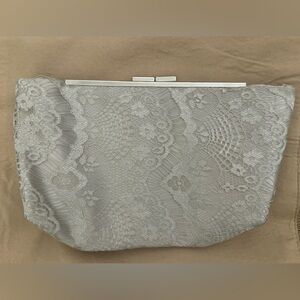 Elegant Lace Silver/Gray Vintage Style Clutch